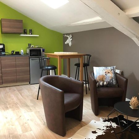 La Cabane Centre La Breche Wifi Calme Linge De Pressing ニオール エクステリア 写真
